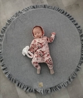 Meowbaby okrągła mata z falbanką szaroniebieska
